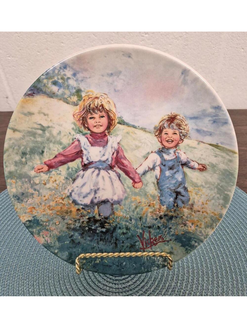 Wedgwood Queensware 'Playtime' Collector Plate by Mary Vickers